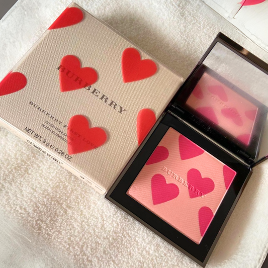 Unlock Radiance: Why Burberry First Love Blush Highlighter 8g Limited Edition is a Must-Have! | Carsha