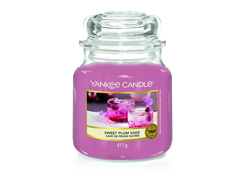 Yankee Candle Candela aromatica Sake dolce medio classico prugna 411 g